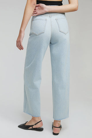 Moon Curve Raw Hem Crop Jeans HJ129 - Glamourous Grace