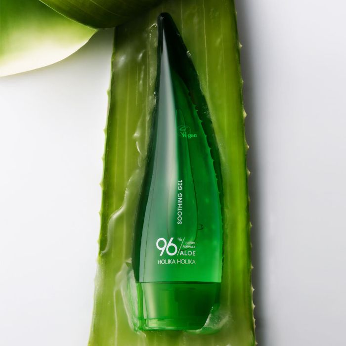 [HOLIKA HOLIKA] Aloe Hydro Formula 96% Soothing Gel 250ml - Glamourous Grace