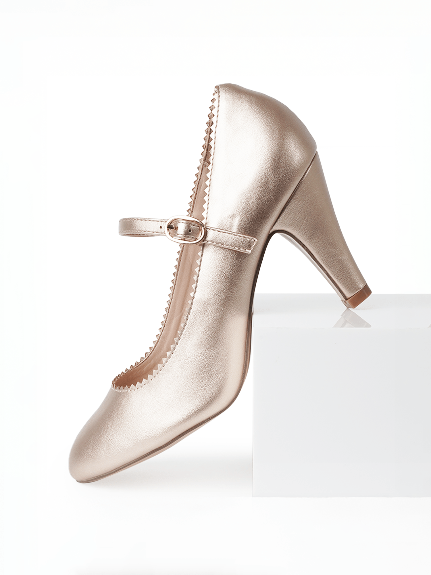 Isabelle Signature Piece - Glamourous Grace