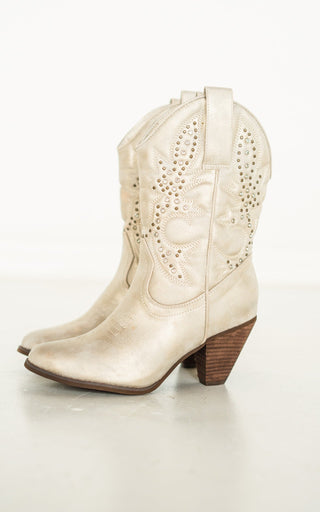 Houston Studded Boots in Champagne - Glamourous Grace