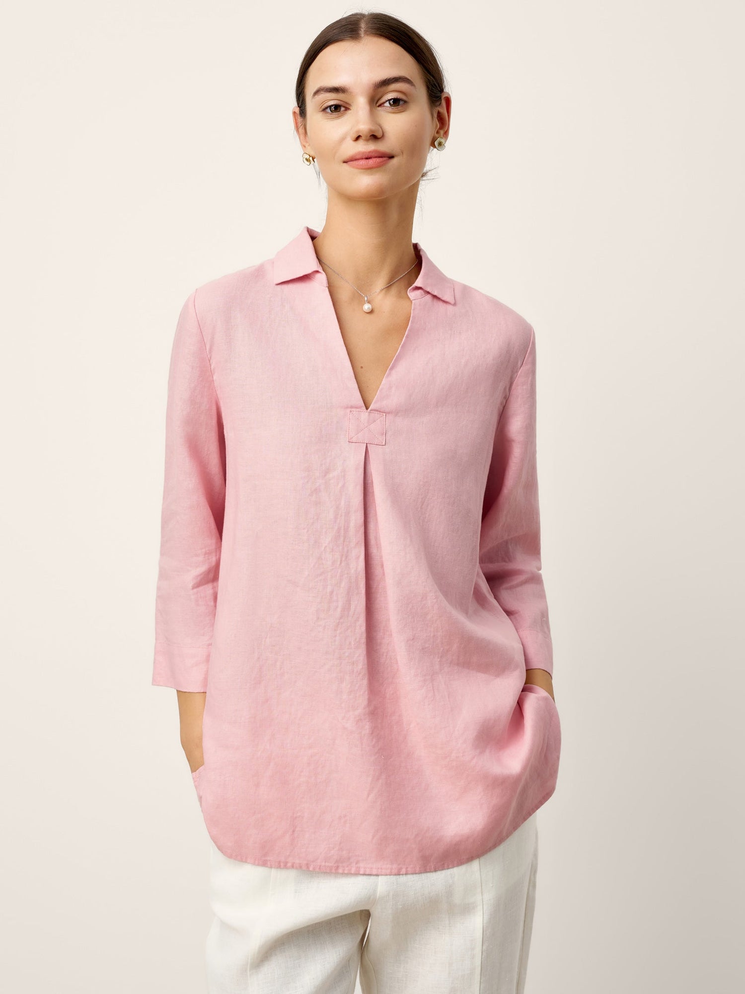 100% Linen Layered Lapel V-neck Sculpted Front Pleat Longline Top ODALYS - Glamourous Grace