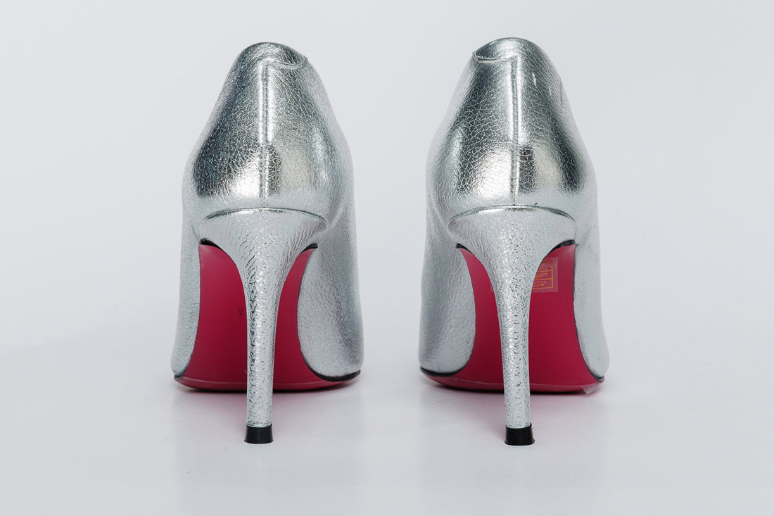 The Ege Silver Leather Pump Fuchsia Sole Women Shoe - Glamourous Grace LLC