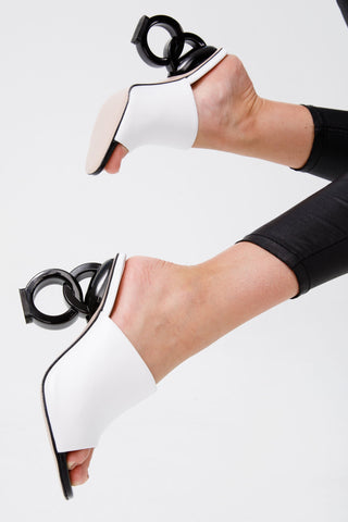 The Cymmer White Leather Women Sandal - Glamourous Grace