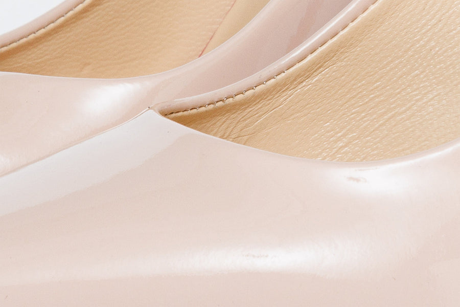The Ege Cream Leather Pump Fuchsia Sole Women Shoe - Glamourous Grace