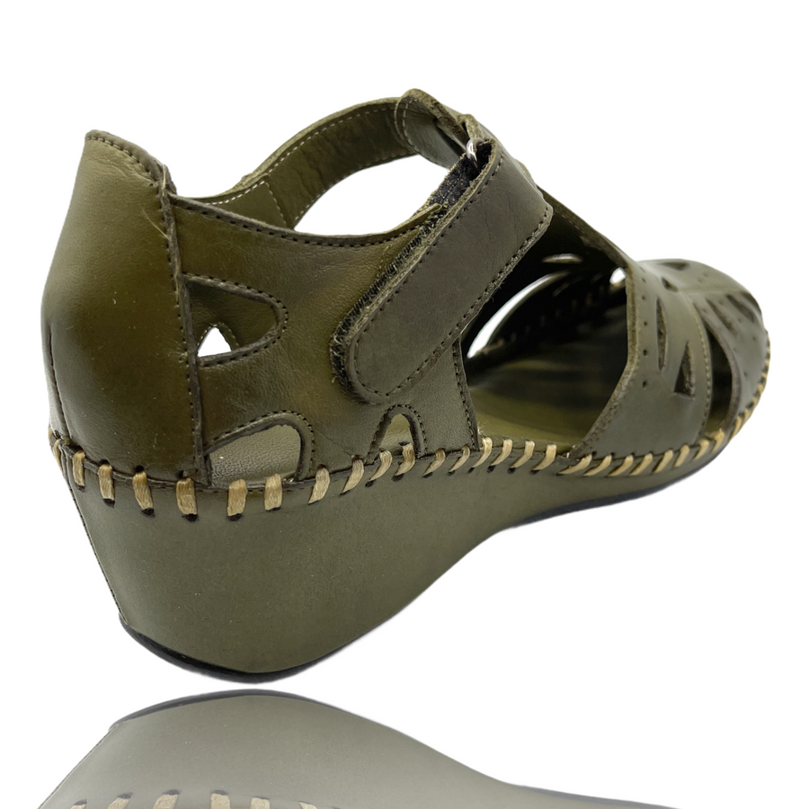 The Tonmawr Green Leather Sandal Final Sale! - Glamourous Grace