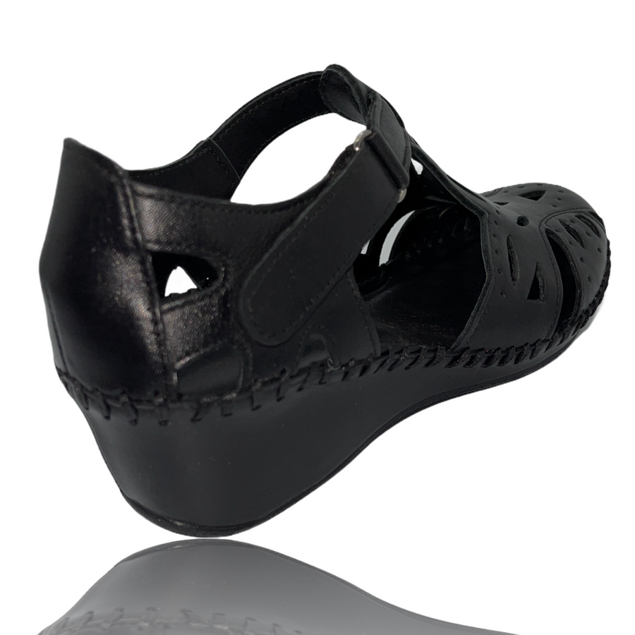 The Tonmawr Black Leather Sandal Final Sale! - Glamourous Grace