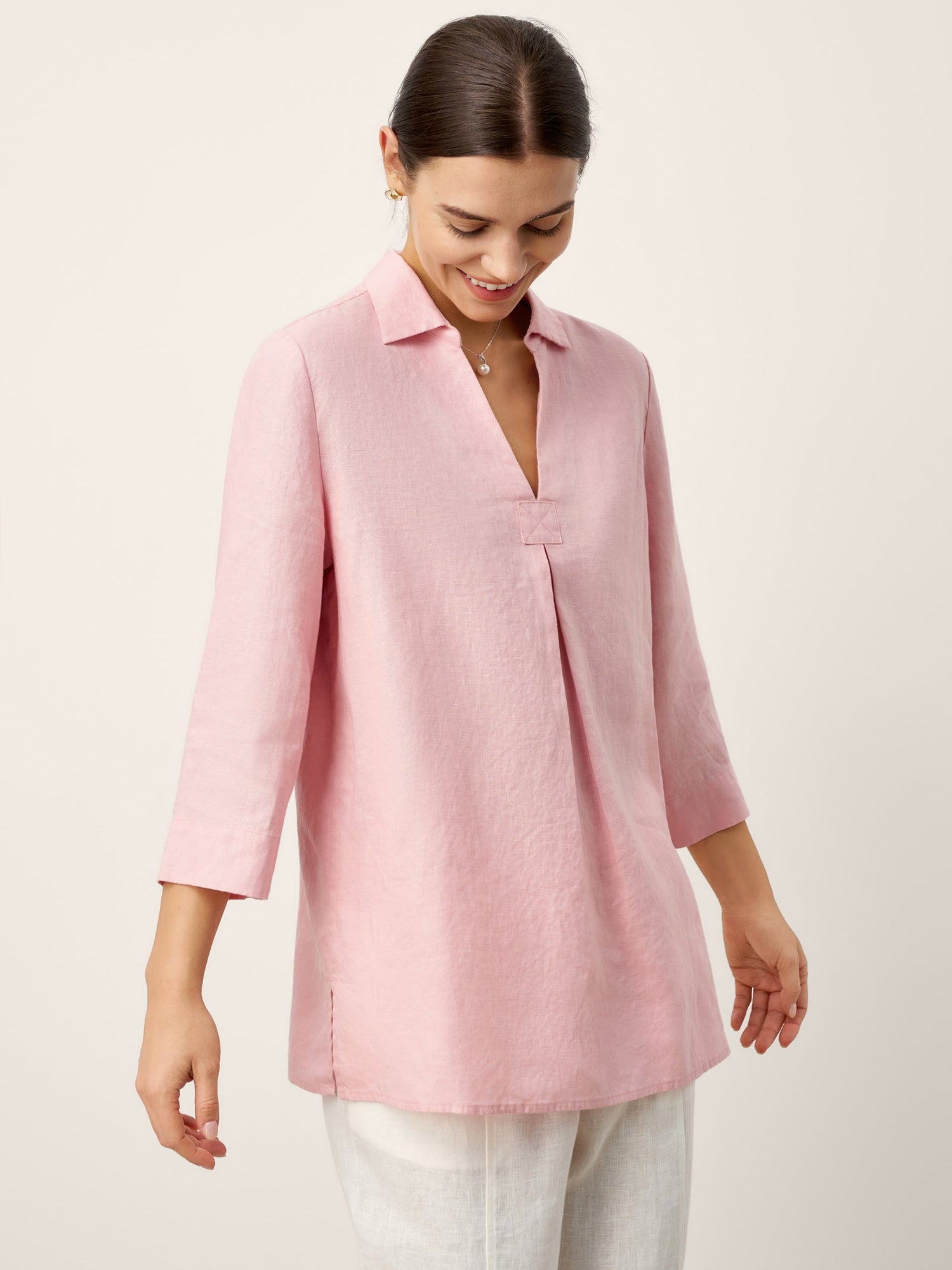 100% Linen Layered Lapel V-neck Sculpted Front Pleat Longline Top ODALYS - Glamourous Grace