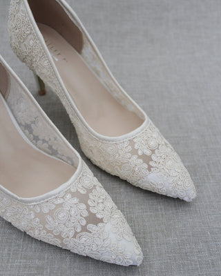 Lace Bridal Pump