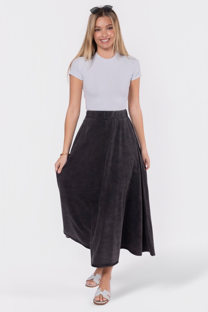 Iris Skirt (Black) - Glamourous Grace