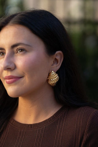 James Conch Shell Earring - 18k Plated Gold - Belle of the Ball Collection - Glamourous Grace
