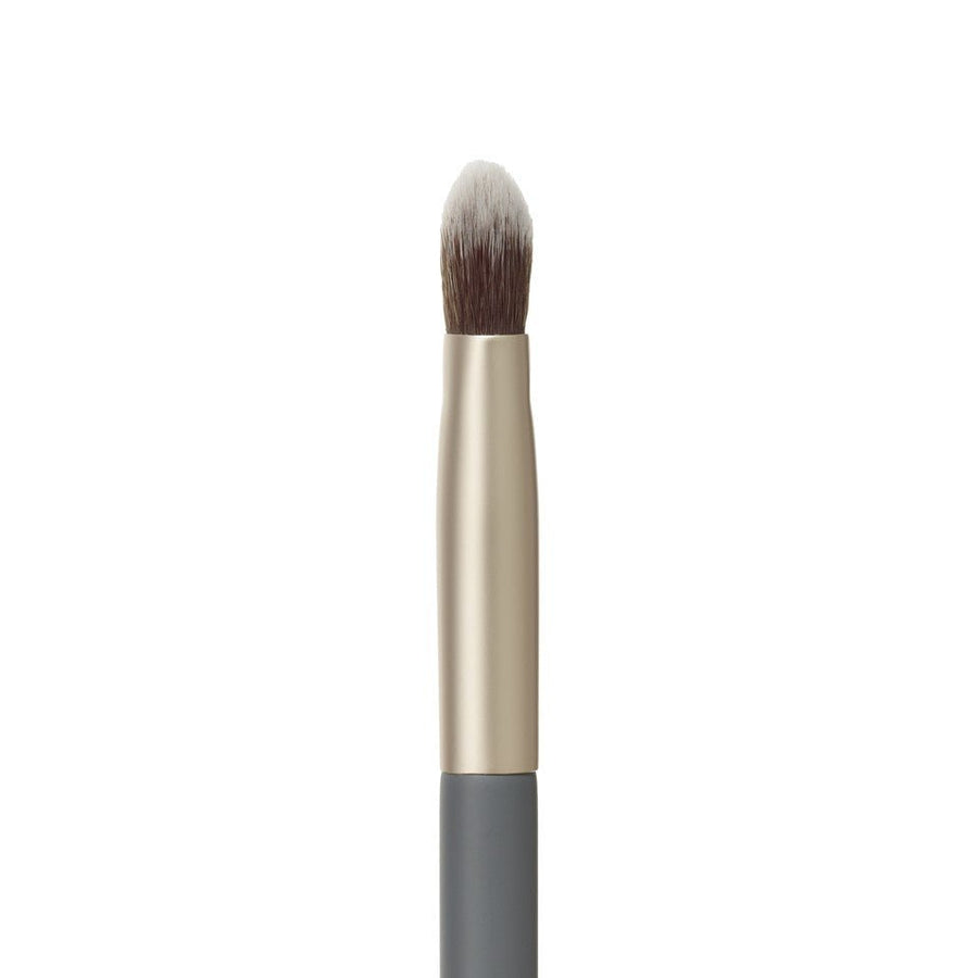 jane iredale Fluffy Eye Brush (Pro Series) - Glamourous Grace