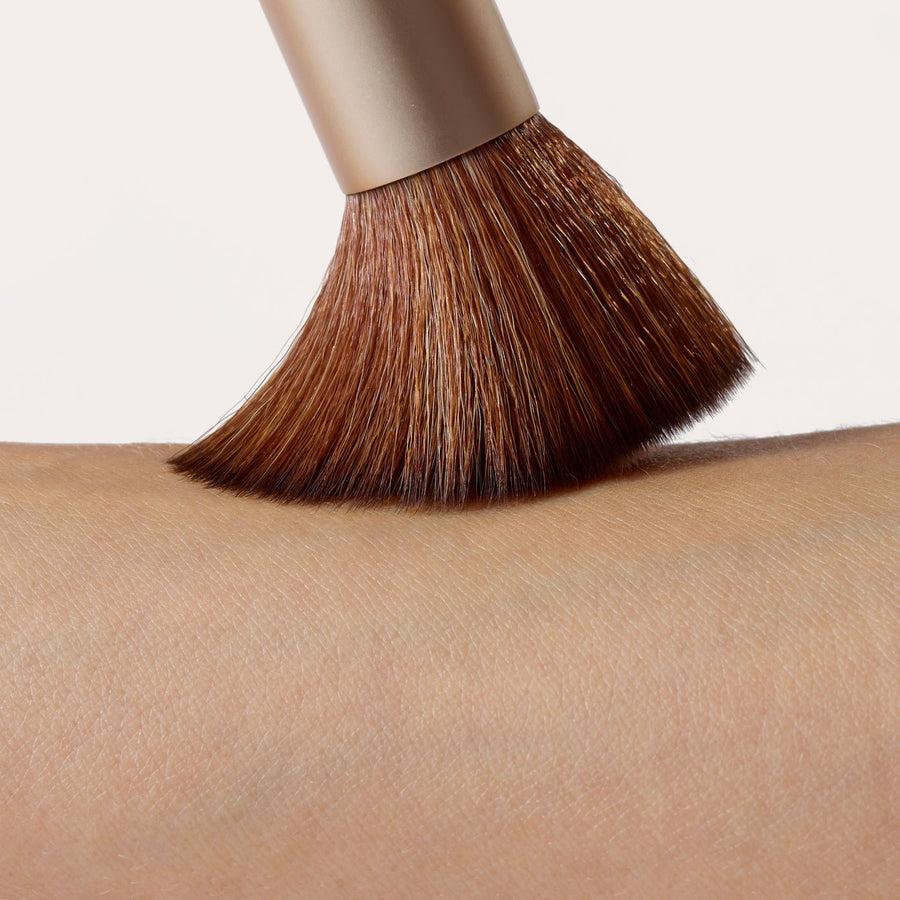 jane iredale Handi Brush (Pro Series) - Glamourous Grace