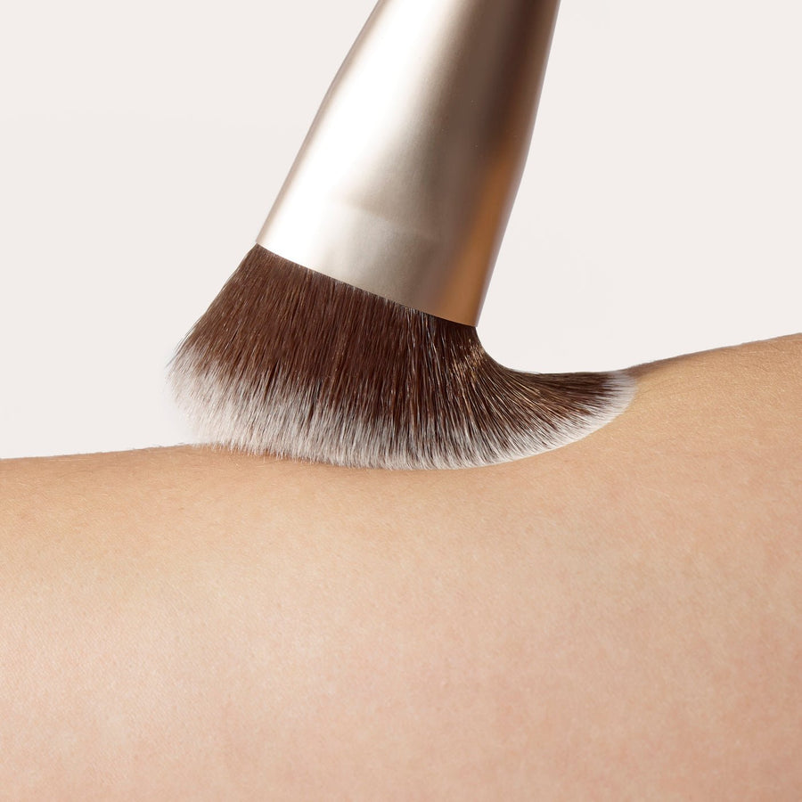 jane iredale Multiuse Blending Brush (Pro Series) - Glamourous Grace