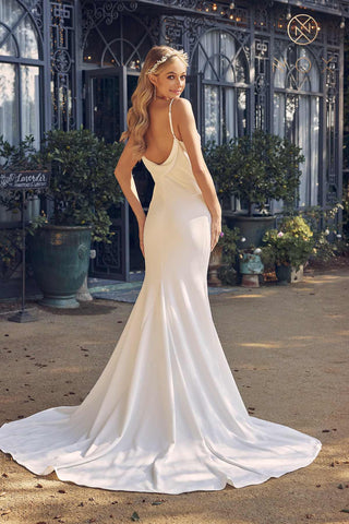 Glamourous Grace