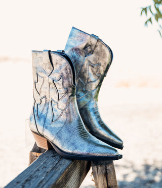 Jersey Metallic Boot in Silver - Glamourous Grace