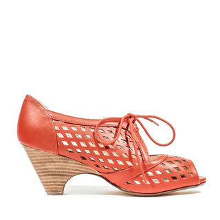 Jojo Vintage Heels - Glamourous Grace