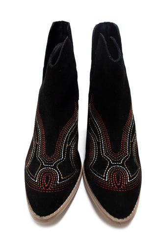 Journee Ankle Boots in Black - Glamourous Grace