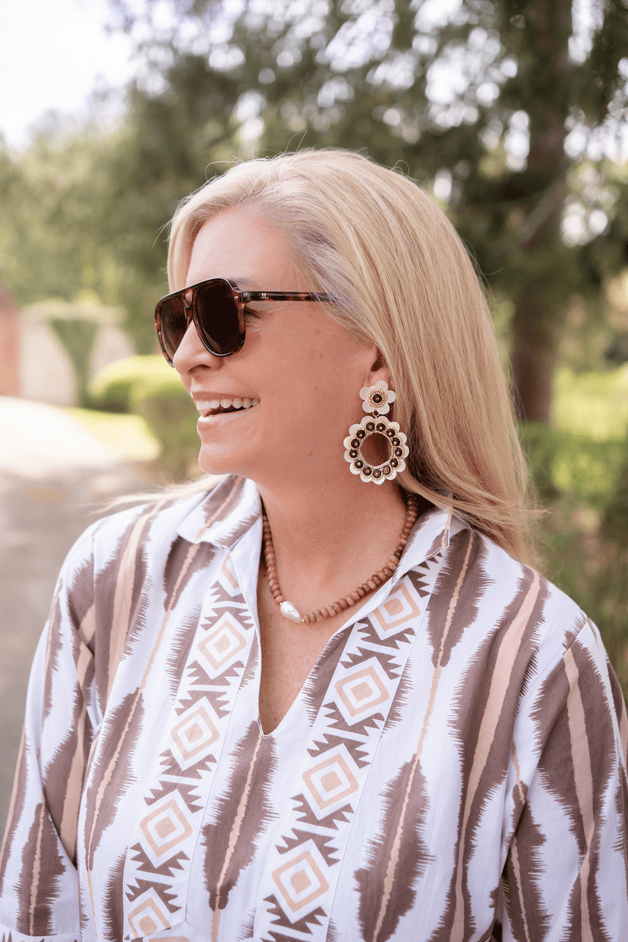 Kara Seashell Earring - Glamourous Grace