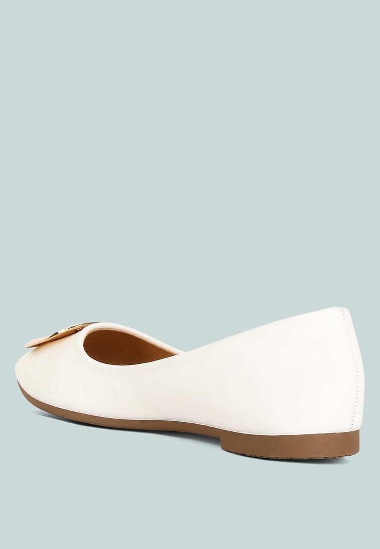 Karder Brooch Detail Ballet Flats - Glamourous Grace