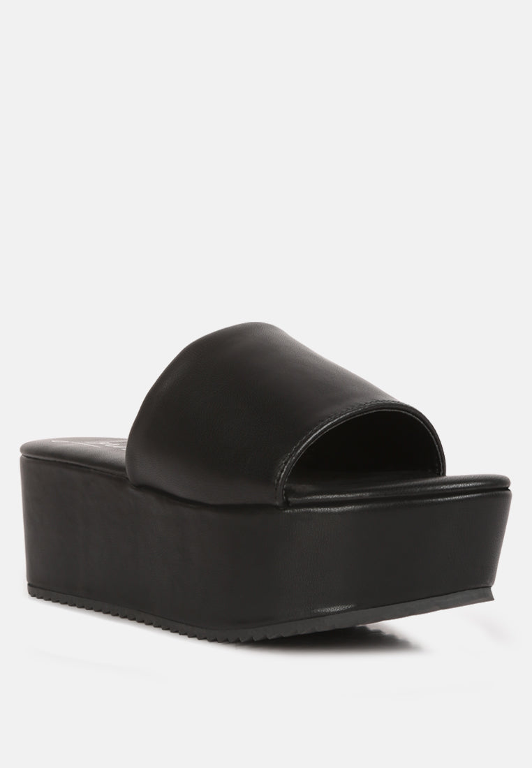 Karly Chunky Platform Sliders - Glamourous Grace