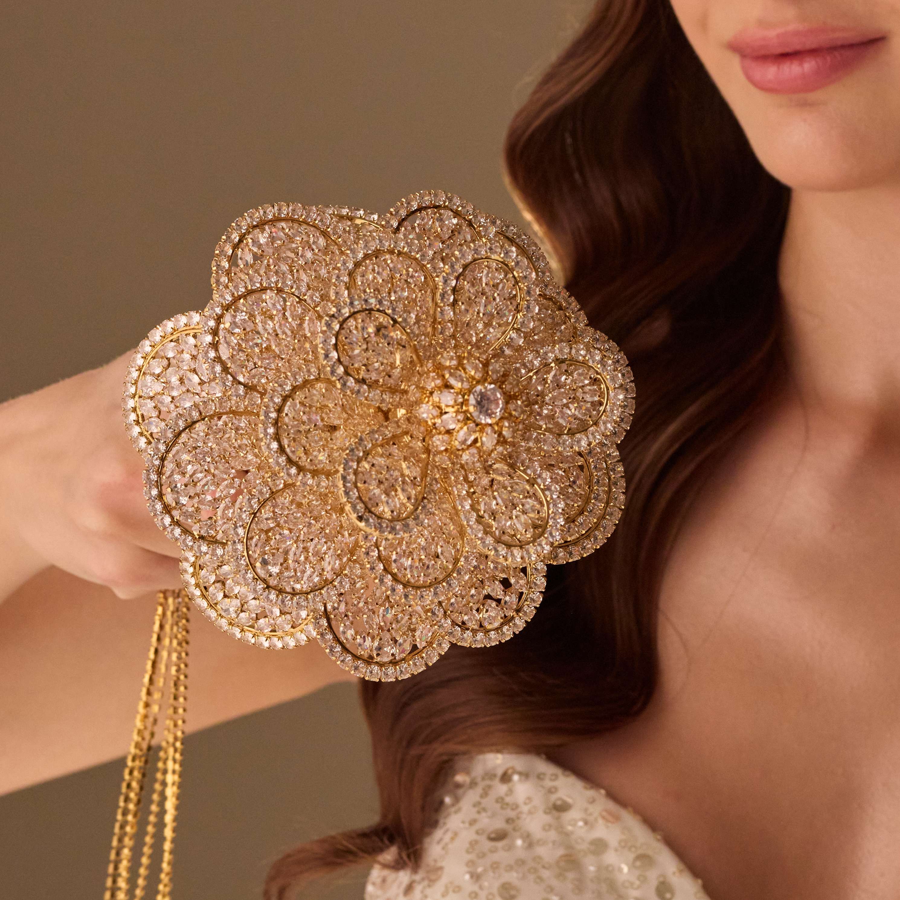 Luxurious Gold Quinceañera & Wedding Bouquet – Handcrafted with Crystal Stones - Glamourous Grace
