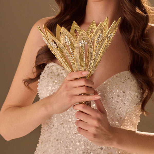 Luxury Gold  Quinceañera and  Wedding Bouquet Holder - Glamourous Grace