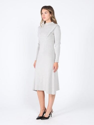 Knitted long sleeve elastic waist maxi dress