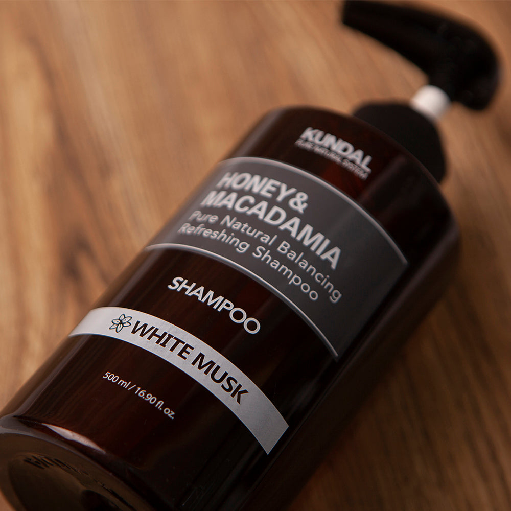 KUNDAL HONEY&MACADAMIA Pure Natural Balancing Refreshing Shampoo 500ml #WHITE MUSK - Glamourous Grace