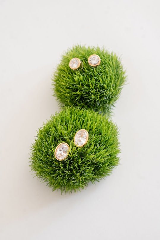 Large Bezel Oval Stud - 18k Gold Plated - Glamourous Grace