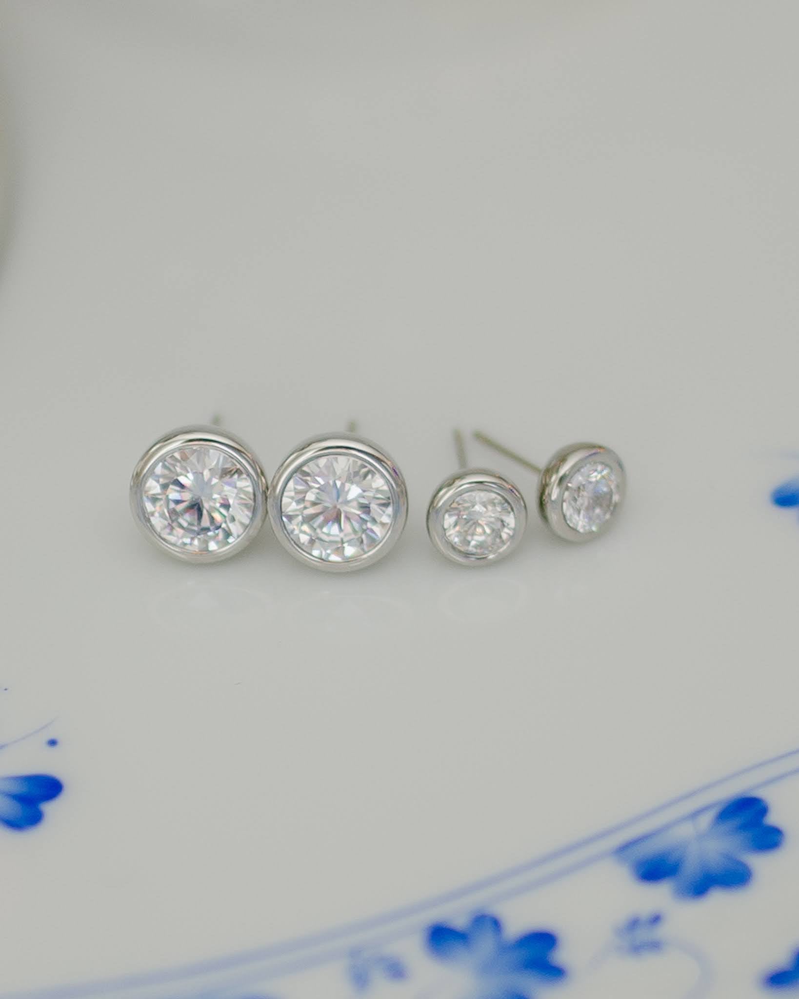 Large Bezel Stud - 18k Gold Plated - Glamourous Grace
