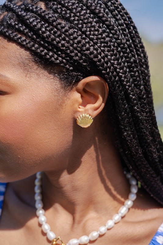 Large Meeghan - Gold Shell Stud - 18k Gold Plated - Meeghan Mullin x Lisi Lerch Collection - Glamourous Grace