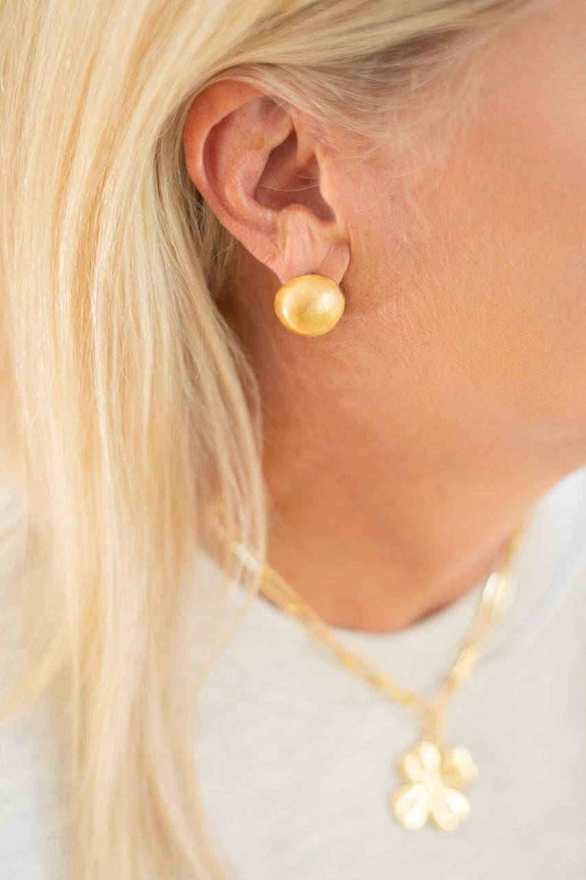 18mm Georgia Brushed Ball Studs - 18k Gold Plated - Glamourous Grace