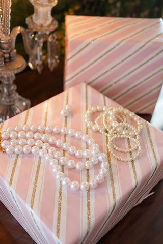 Double Birdie - Pearl  Statement Necklace - Glamourous Grace