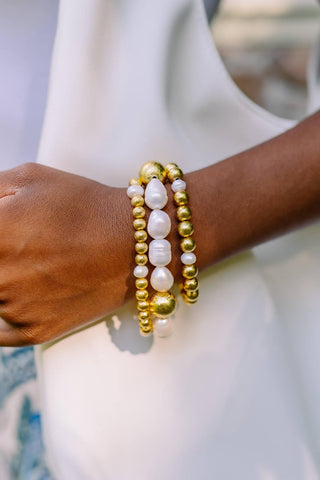 Georgia Beaded Bracelet - Freshwater Pearl and 14mm - Glamourous Grace