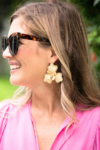 Kaia - Raffia Flower Earring - Glamourous Grace