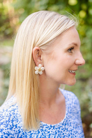 Libby Earrings - Glamourous Grace
