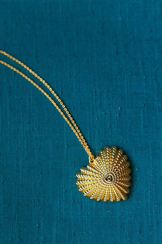 Patti Lynn Gold Heart Charm Necklace - Teggy French x Lisi Lerch Collection - 18k Gold Plated - Glamourous Grace