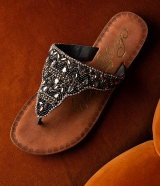 Loving U Sandals in Black - Glamourous Grace