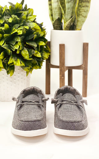 Maco Sneaker in Charcoal - Glamourous Grace