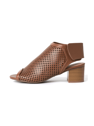 Maddie | Brown - Glamourous Grace