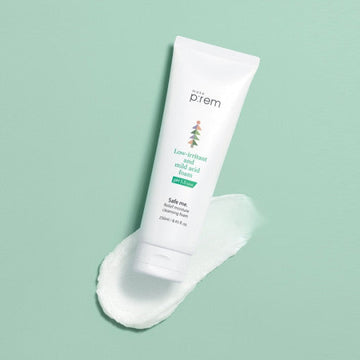 make p:rem Safe Me. Relief Moisture Cleasing Foam 250ml - Glamourous Grace