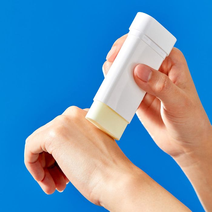 [MANYO FACTORY] Hyaluron Hydrating Sun Stick SPF50+ PA++++ 18g - Glamourous Grace