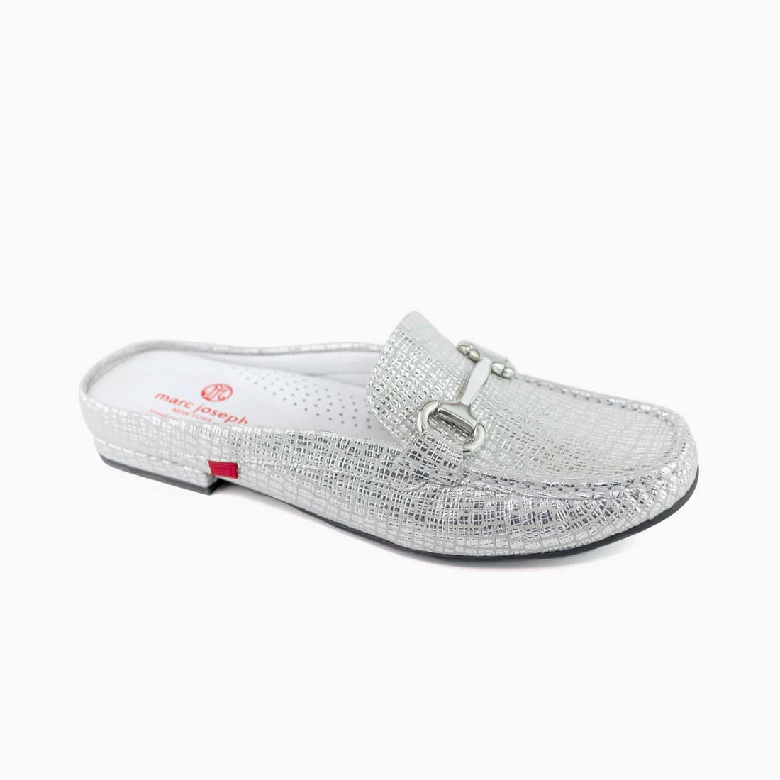 Grand St Mule, Women