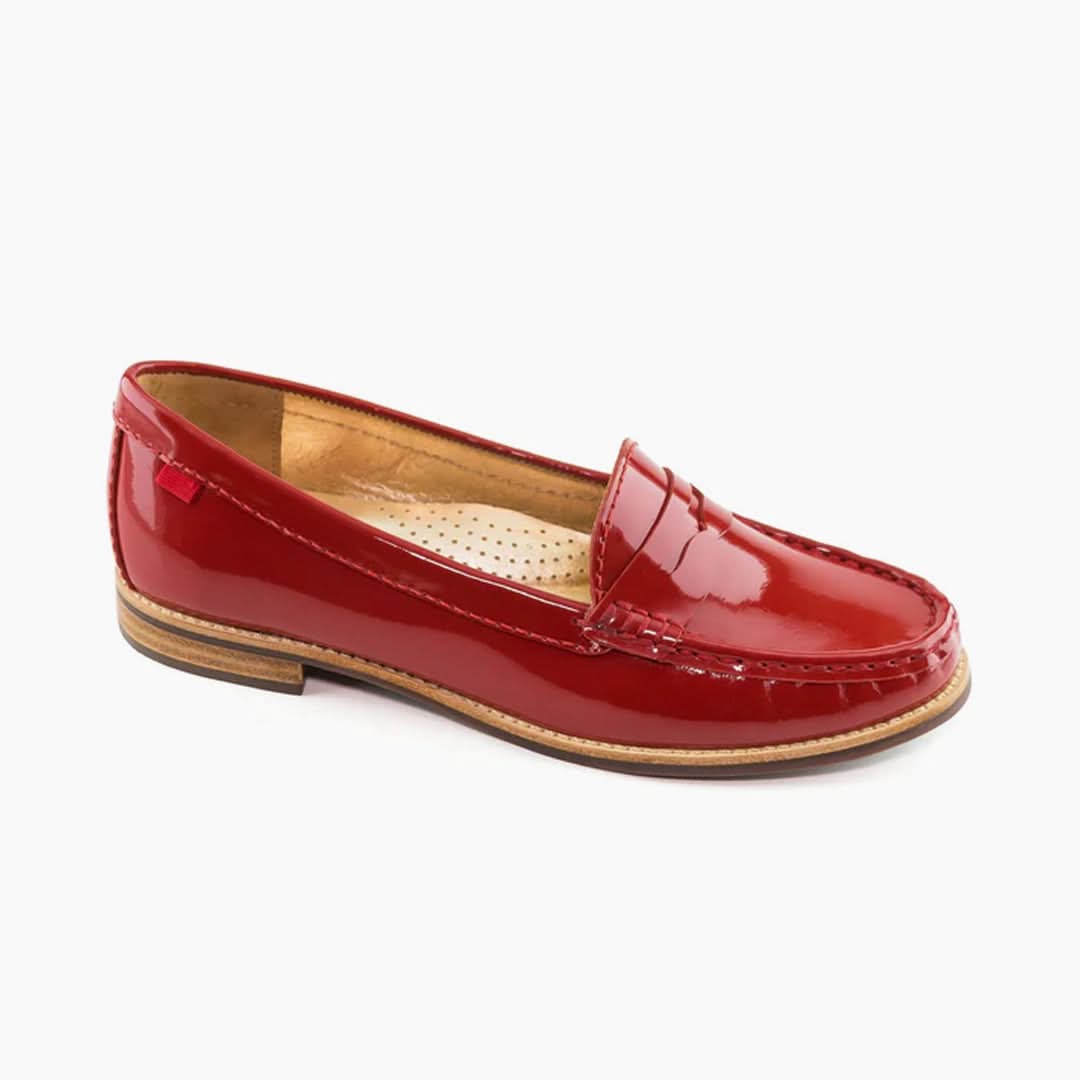 East Village, Women - Glamourous Grace