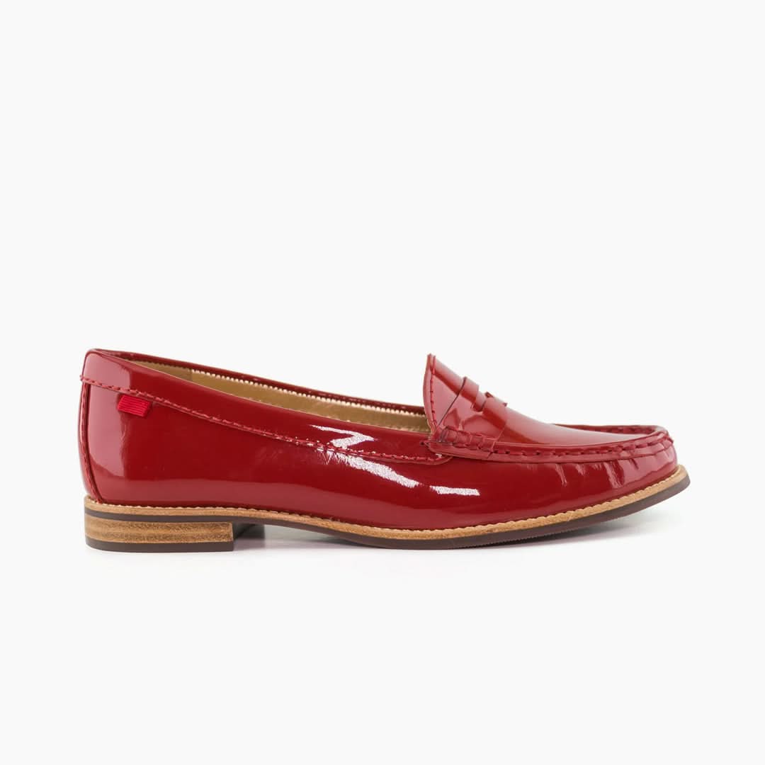 East Village, Women - Glamourous Grace