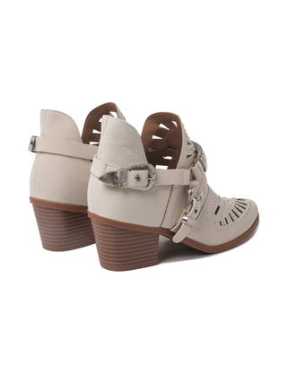 Marcela | White - Glamourous Grace