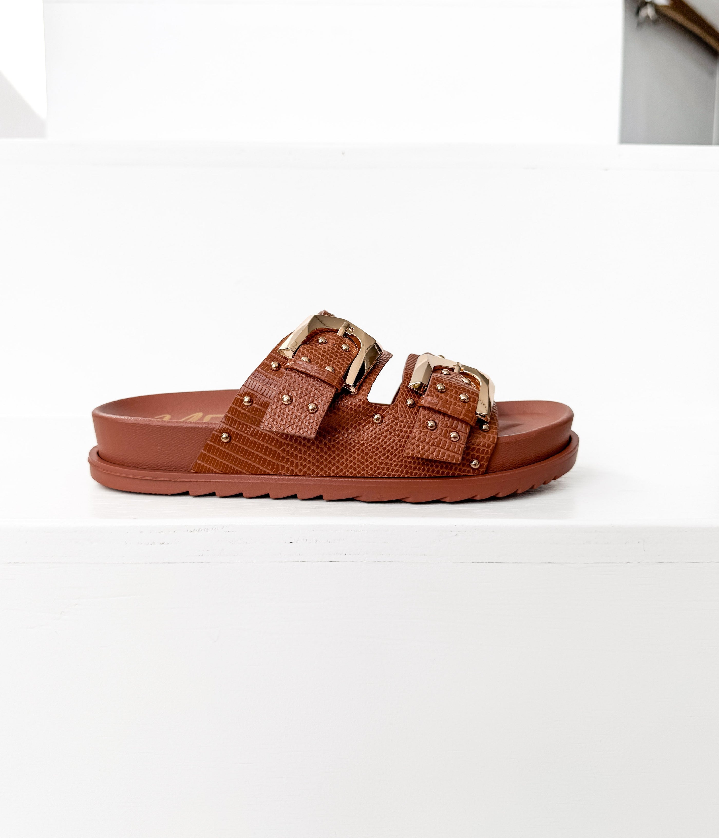 Marigold Sandal in Cognac - Glamourous Grace