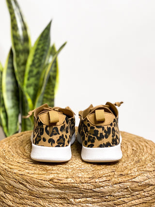 Mayo Sneaker in Leopard - Glamourous Grace