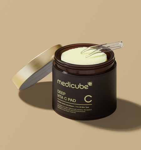 medicube Deep Vita C Pad 150g (70 Pads) - Glamourous Grace