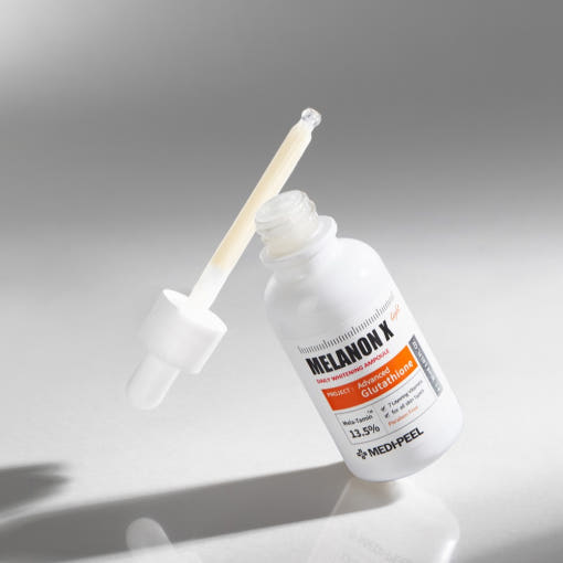 MEDIPEEL Melanon X Ampoule Light 30ml - Glamourous Grace